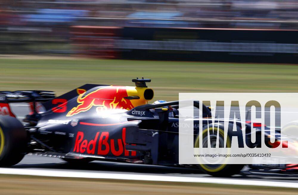 Motorsports: FIA Formula One World Championship WM Weltmeisterschaft 2018, Grand Prix of Great Britain, 3 Daniel Ricciardo (AUS, Aston Martin Red Bull Racing), Silverstone Great Britain
