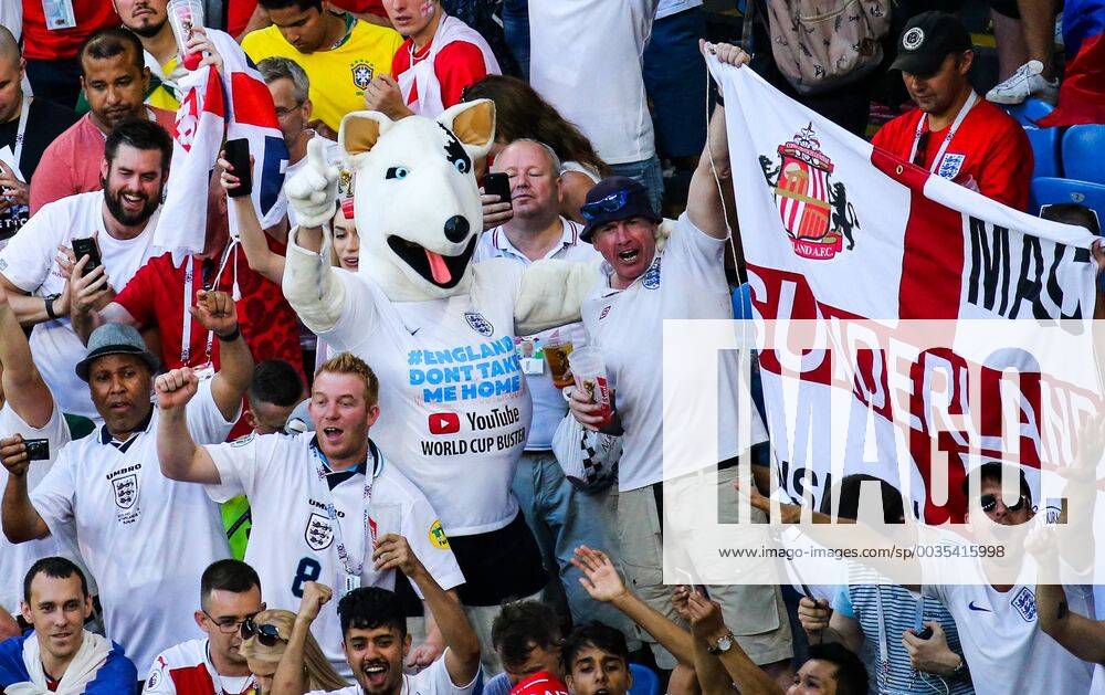 England s fans react as their team wins the 2018 FIFA World Cup WM Weltmeisterschaft Fussball Quarterfinal match against Sweden at Samara Arena Stadium. Peter Kovalev TASS TS0887BB