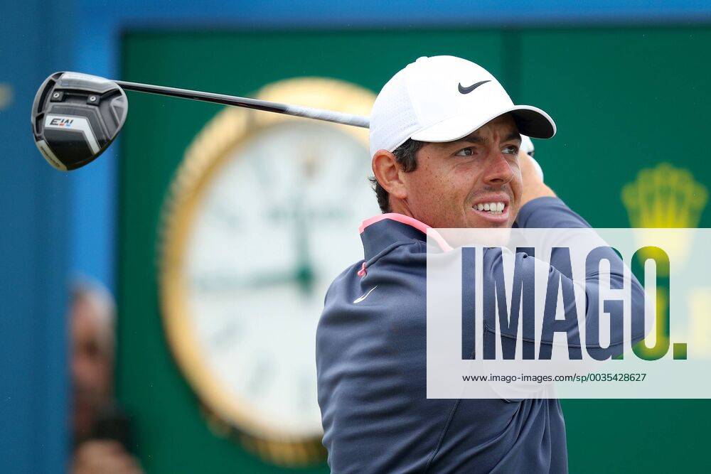 2018 Dubai Duty Free Irish Open, Ballyliffin Golf Club, Co. Donegal 8 7 2018 Rory McIlroy tees off the 10th hole Rory McIlroy tees off the 10th hole 8 7 2018