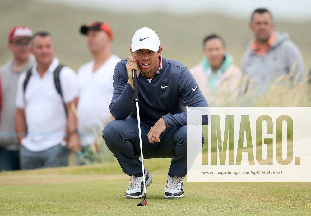 2018 Dubai Duty Free Irish Open, Ballyliffin Golf Club, Co. Donegal 8 7 2018 Rory McIlroy on the 10th green Rory McIlroy on the 10th green 8 7 2018
