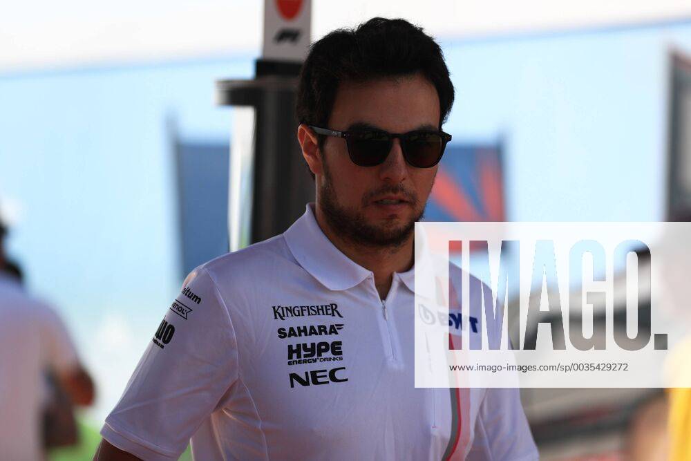 8th July 2018, Silverstone Circuit, Silverstone, England; British Formula One Grand Prix, Race Day; Sergio Perez ActionPlus12045417 Octane