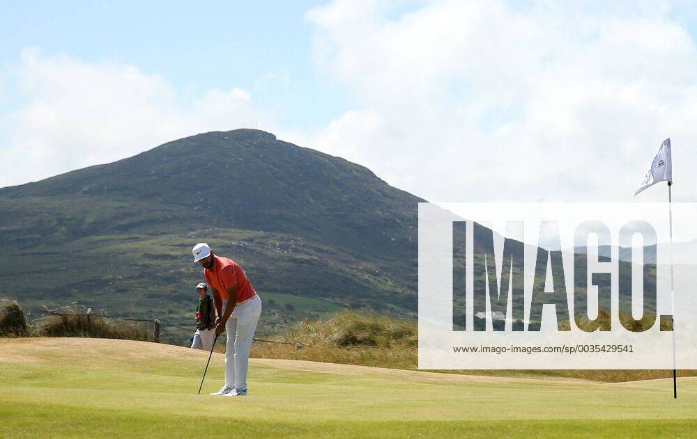 2018 Dubai Duty Free Irish Open, Ballyliffin Golf Club, Co. Donegal 8 7 2018 Erik van Rooyen on the 2nd green Erik van Rooyen on the 2nd green 8 7 2018