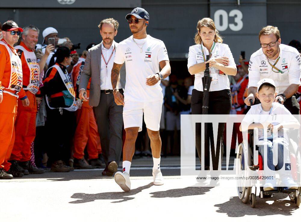 Motorsports: FIA Formula One World Championship WM Weltmeisterschaft 2018, Grand Prix of Great Britain, 44 Lewis Hamilton (GBR, Mercedes AMG Petronas Motorsport), Silverstone Great Britain
