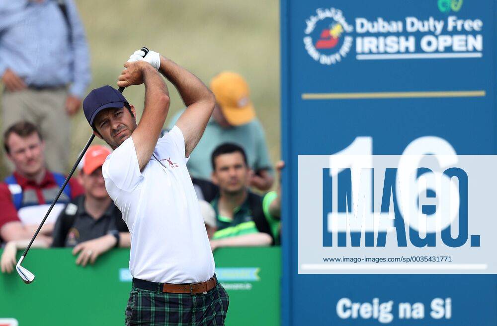 2018 Dubai Duty Free Irish Open, Ballyliffin Golf Club, Co. Donegal 8 7 2018 Jorge Campillo tees off on the 16th Jorge Campillo tees off on the 16th 8 7 2018