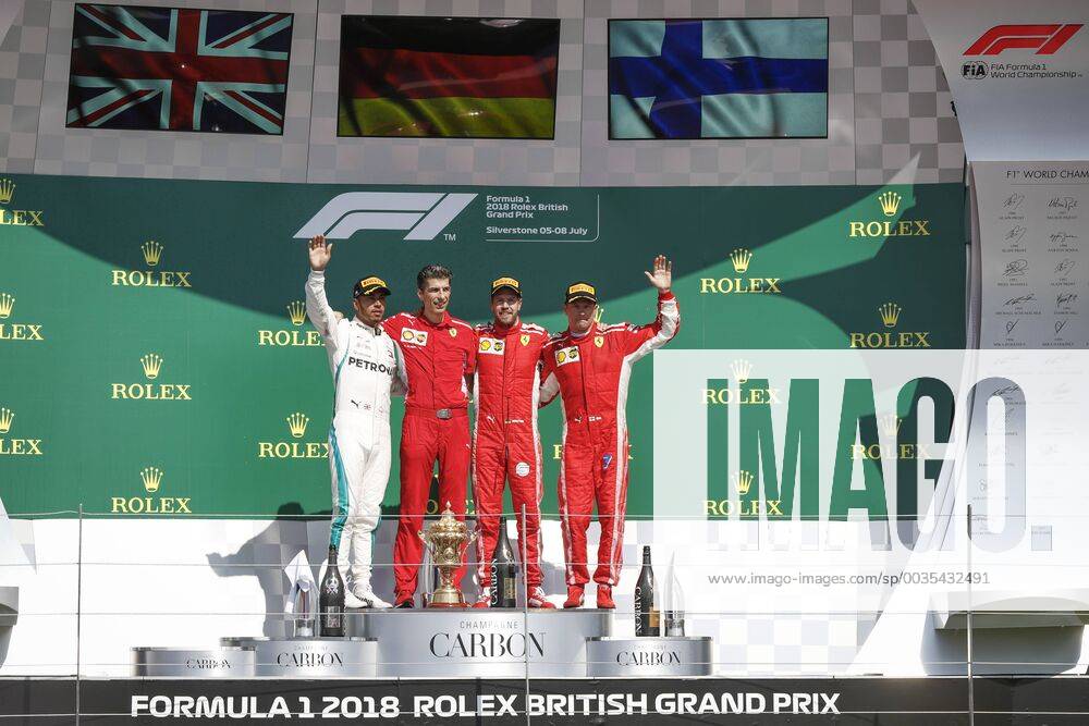 Motorsports: FIA Formula One World Championship WM Weltmeisterschaft 2018, Grand Prix of Great Britain, 44 Lewis Hamilton (GBR, Mercedes AMG Petronas Motorsport), Claudio Albertini, 5 Sebastian Vettel (GER, Scuderia Ferrari), 7 Kimi Raikkonen (FIN, Scuderia Ferrari), Silverstone Great Britain