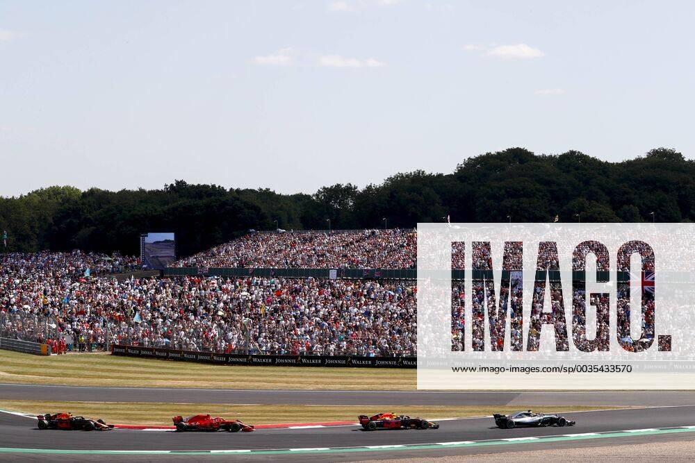 Motorsports: FIA Formula One World Championship WM Weltmeisterschaft 2018, Grand Prix of Great Britain, 44 Lewis Hamilton (GBR, Mercedes AMG Petronas Motorsport), 33 Max Verstappen (NLD, Aston Martin Red Bull Racing), 7 Kimi Raikkonen (FIN, Scuderia Ferrari), 3 Daniel Ricciardo (AUS, Aston Martin Red Bull Racing), Silverstone Great Britain