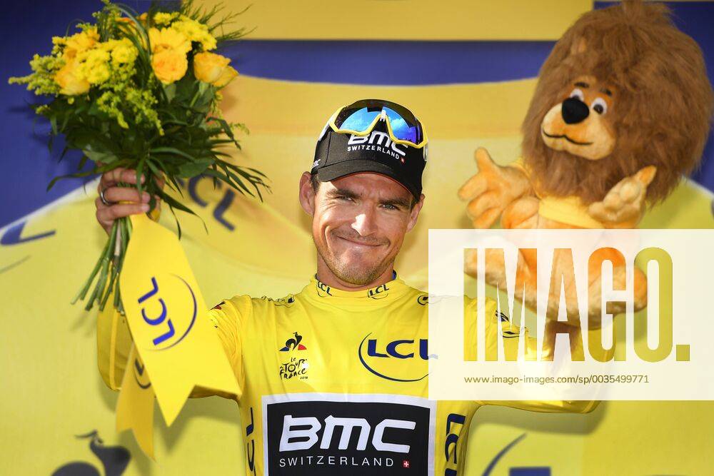 KW28 Belgian Greg Van Avermaet of BMC Racing celebrates on the podium in the yellow jersey of leader in the overall ranking after the seventh stage of the 105th edition of the Tour de France cycling race, from Fougeres to Chartres (231 km), in France, Friday 13 July 2018. This year s Tour de France takes place from July 7th to July 29th. YORICKxJANSENS x05385504x