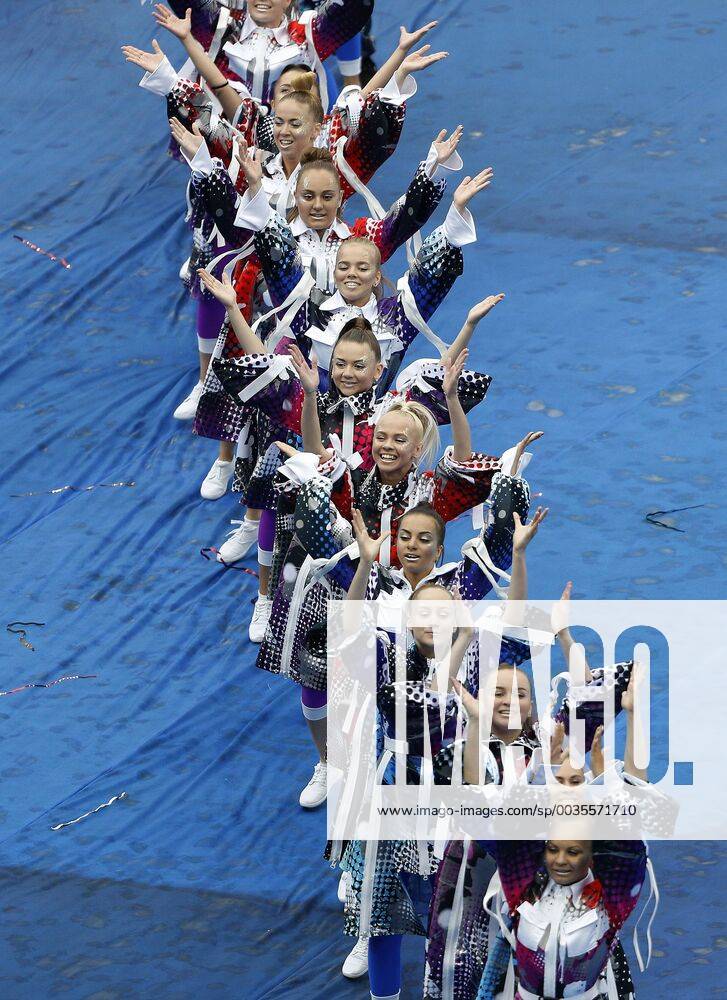 France vs Croatia MOSCOU, MO - 15.07.2018: FRANCE VS CROATIA - Russian ballerinas perform during the closing ceremony of the 2018 World Cup, before the final between France and Croatia, at the Luzhniki Stadium in Moscow, Russia, on Sunday (15). (Photo: Rodolfo Buhrer La Imagem Fotoarena) x1569772x RodolfoxBuhrer