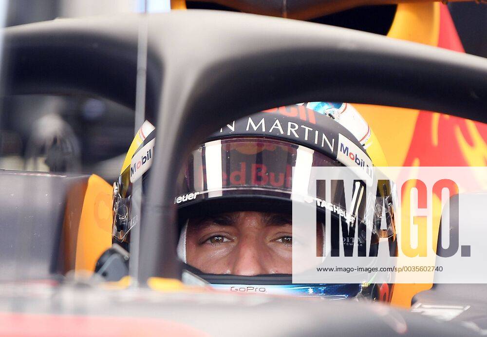 Formula 1 FIA Grand Prix of Germany 2 Free Practice 2018 v l Daniel Ricciardo Red Bull Tag Heuer Hockenheim