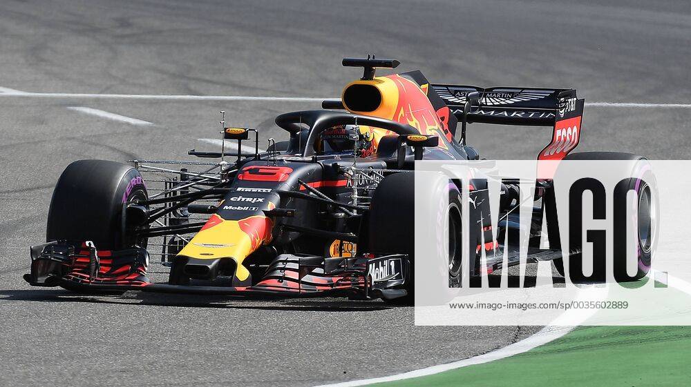 Formula 1 Grand Prix of Germany Grand Prix of Germany 1 Free practice 2018 v l Daniel Ricciardo Red Bull Tag Heuer Hockenheim