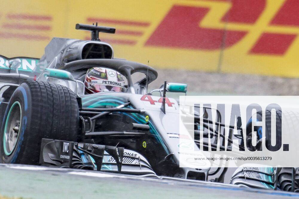 Motorsport Formula 1 Season 2018 2019 Qualifying on Saturday 21 07 2018 at the Hockenheimring in Hockenheim Germany Lewis Hamilton Mercedes AMG Petronas drives through the Motodrom