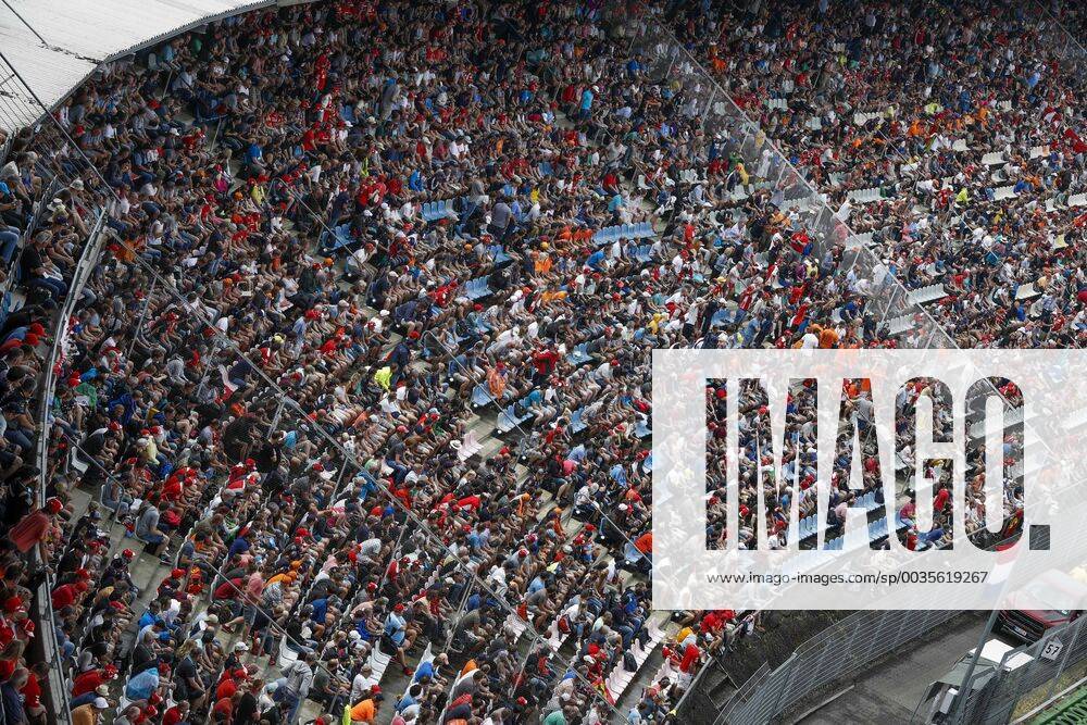 Motorsports: FIA Formula One World Championship WM Weltmeisterschaft 2018, Grand Prix of Germany, Fans Hockenheim Germany