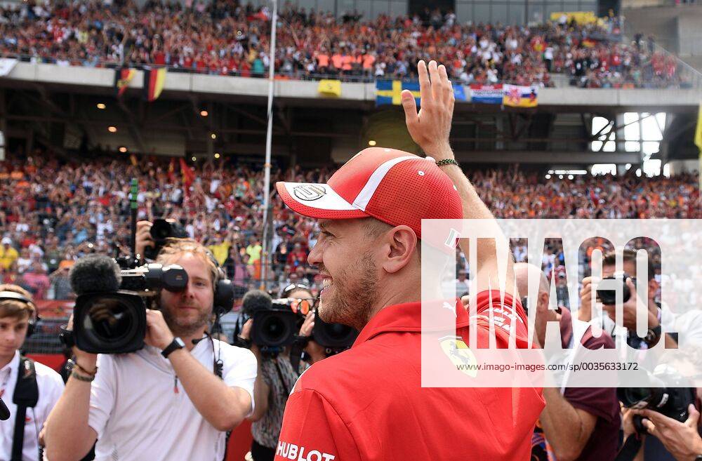 Formula 1 FIA Grand Prix of Germany race 2018 v l Driver parade Sebastian Vettel Ferrari Scuderia Ferrari Hockenheim