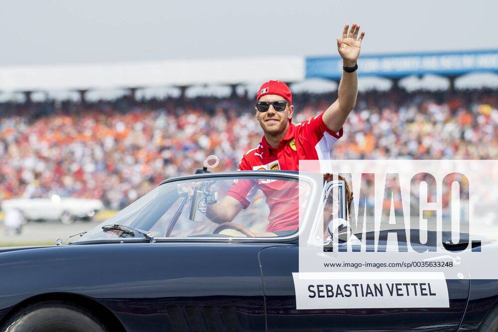 Motorsport Formula 1 season 2018 2019 race on Sunday 22 07 2018 at the Hockenheimring in Hockenheim Germany Sebastian Vettel Scuderia Ferrari beckons to the fans