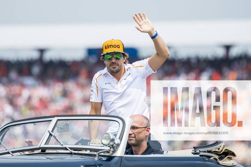 Motorsport Formula 1 season 2018 2019 race on Sunday 22 07 2018 at the Hockenheimring in Hockenheim Germany Fernando Alonso McLaren F1 Team beckons to the fans