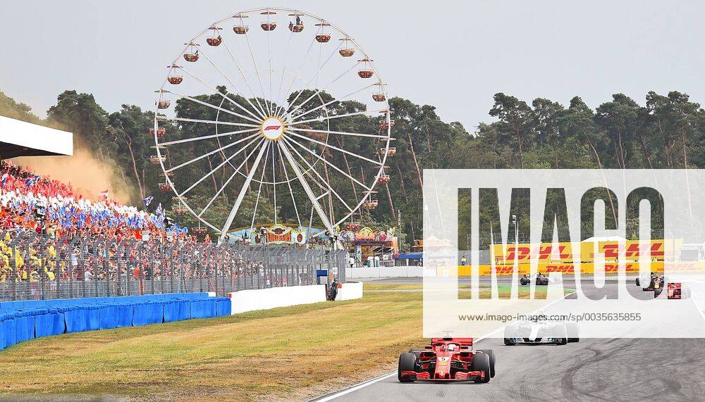 20 07 22 07 2018 FIA Formula 1 Championship Formula 1 Grand Prix Germany 2018 In the picture Max Verstappen fans on the grandstand Riesenrad during the GP Germany in Hockenheim Hockenheim Germany eel-fotografie Eberhard Krieger