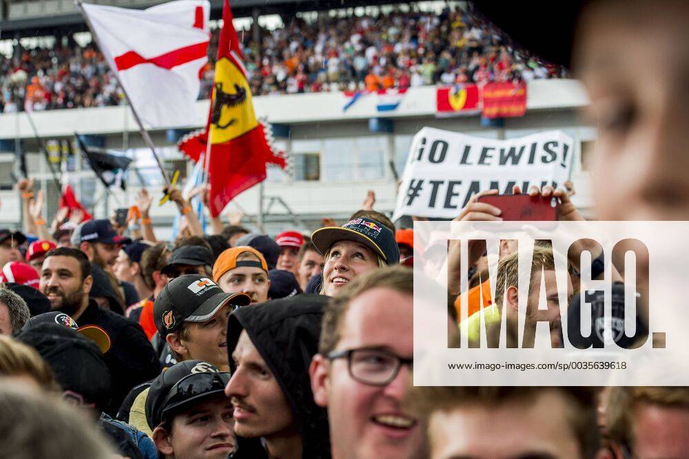 Motorsport Formula 1 Season 2018 2019 Race on Sunday 22 07 2018 at the Hockenheimring in Hockenheim Germany The fans celebrate in front of the podium