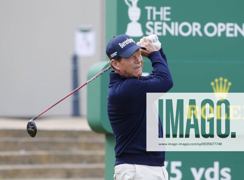 26th July 2018, Old Course at St Andrews, St Andrews, Scotland; The 2018 Senior Open Golf Championships, 1st round; Tom Watson (USA) plays his tee shot on the opening hole ActionPlus12050485 AlanxMartin