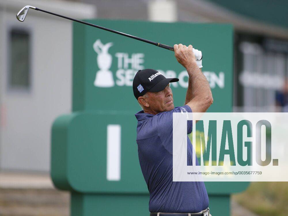 26th July 2018, Old Course at St Andrews, St Andrews, Scotland; The 2018 Senior Open Golf Championships, 1st round; Tom Lehman (USA) plays his tee shot on the opening hole ActionPlus12050496 AlanxMartin