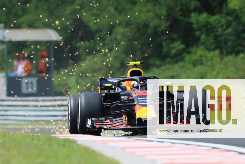 27th July 2018, Hungaroring, Mogyorod, Hungary; Hungarian Formula One Grand Prix, Friday free practice; Aston Martin Red Bull Racing TAG Heuer, Max Verstappen ActionPlus12050773 Octane