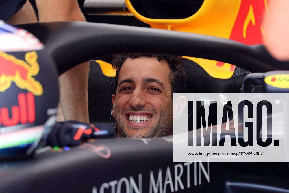 Photo4 LaPresse 27 07 2018 Budapest, Hungary Grand Prix Formula One Hungary 2018 In the pic: Daniel Ricciardo (AUS) Red Bull Racing RB14