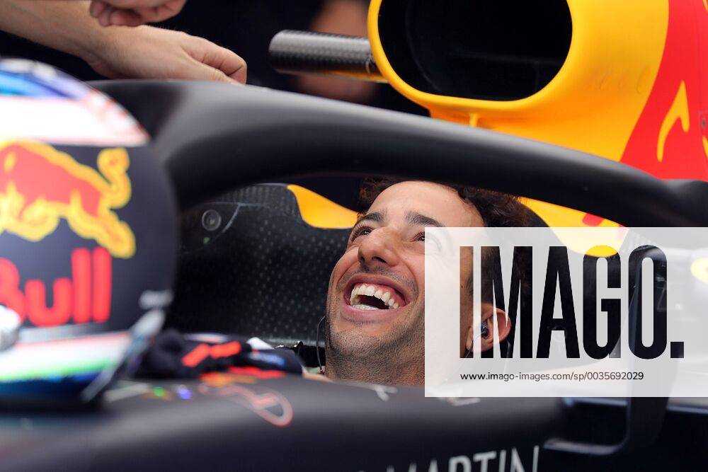 Photo4 LaPresse 27 07 2018 Budapest, Hungary Grand Prix Formula One Hungary 2018 In the pic: Daniel Ricciardo (AUS) Red Bull Racing RB14