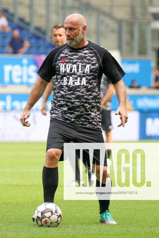 Sergei Barbarez Team Baja Friends on the ball Football Schauinsland Travel Cup of Traditions Farewell game Branimir Bajic Duisburg 28 07 2018 Football Schauinsland Reisen Cup of Traditions Farewell match Branimir Bajic Duisburg