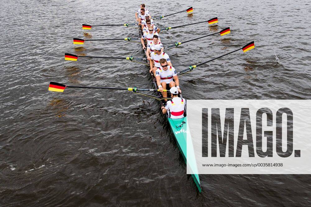 Team Germany after winning the final A or eight at the European Championships on August 5, 2018 in Glasgow Photo Jon Olav Nesvold BILDBYRAN Code JE 160285