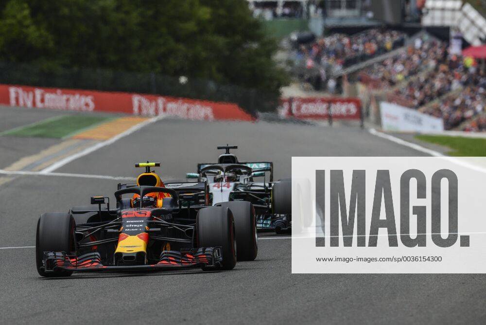 Motorsports: FIA Formula One World Championship WM Weltmeisterschaft 2018, Grand Prix of Belgium, 33 Max Verstappen (NLD, Aston Martin Red Bull Racing), 44 Lewis Hamilton (GBR, Mercedes AMG Petronas Motorsport), Spa-Francorchamps Belgium