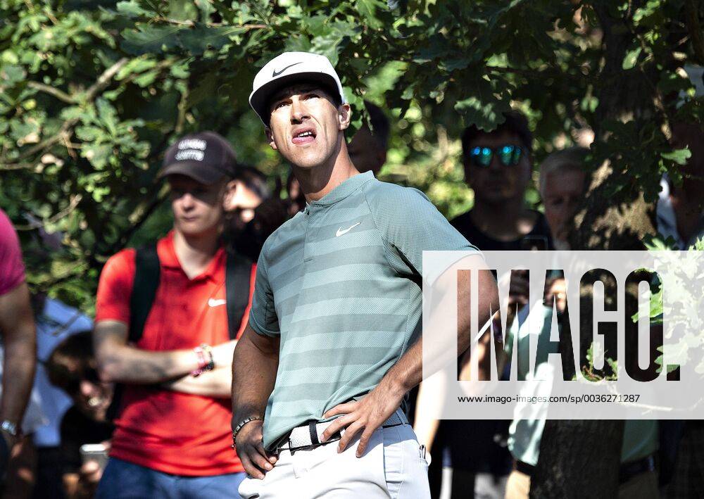 Thorbjoern Olesen ude i skoven paa 4. runde, finalen, af European Tour golfturneringen Made in Denmark paa Silkeborg Golf Klub , soendag 1. september 2018.. , Silkeborg Jylland Denmark