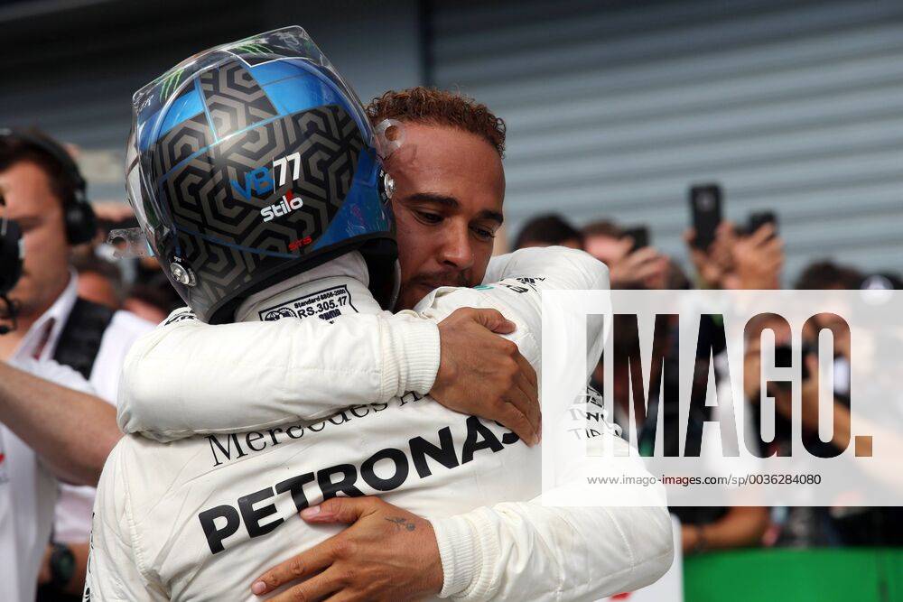 Photo4 LaPresse 02 09 2018 Monza, Italy Grand Prix Formula One Italia 2018 In the pic: Lewis Hamilton (GBR) Mercedes AMG F1 W09 and Valtteri Bottas (FIN) Mercedes AMG F1 W09