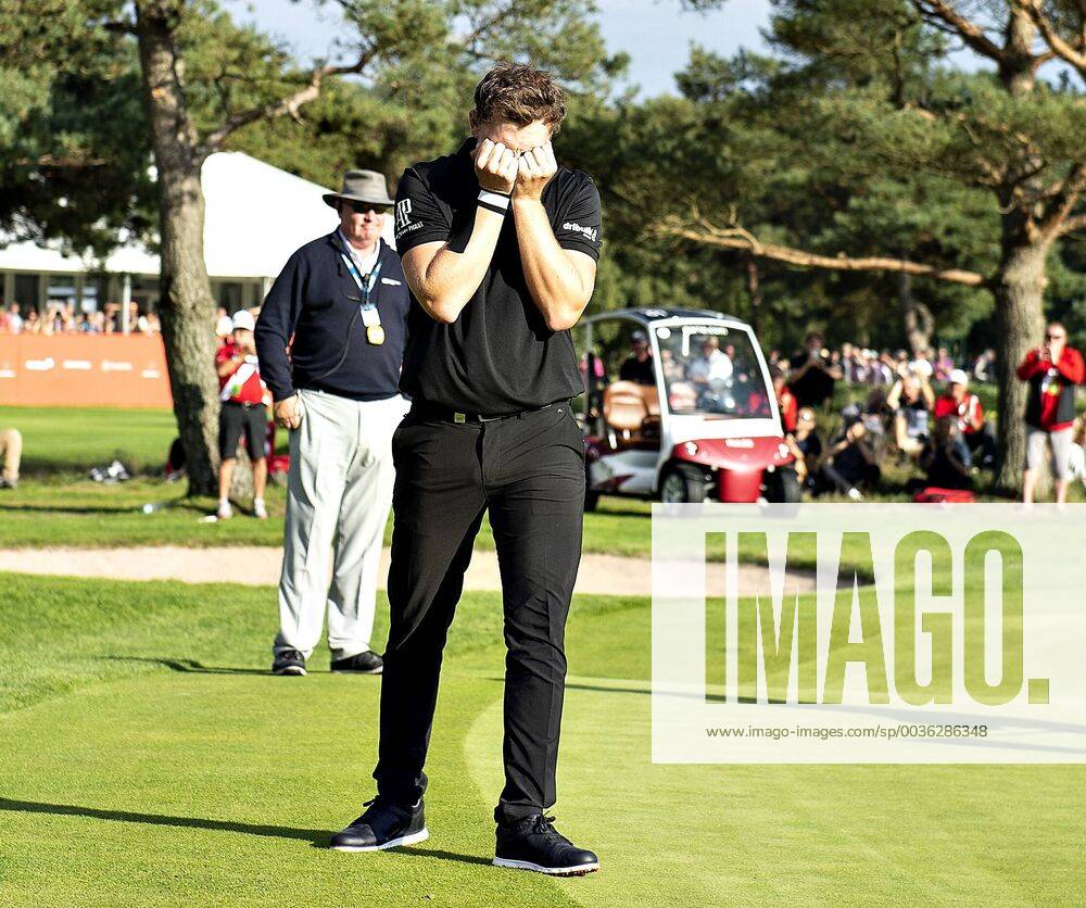 Vinder af af European Tour golfturneringen Made in Denmark, Matt Wallace fra England, reagerer efter vinderslaget paa Silkeborg Golf Klub , soendag 1. september 2018.. , Silkeborg Jylland Denmark