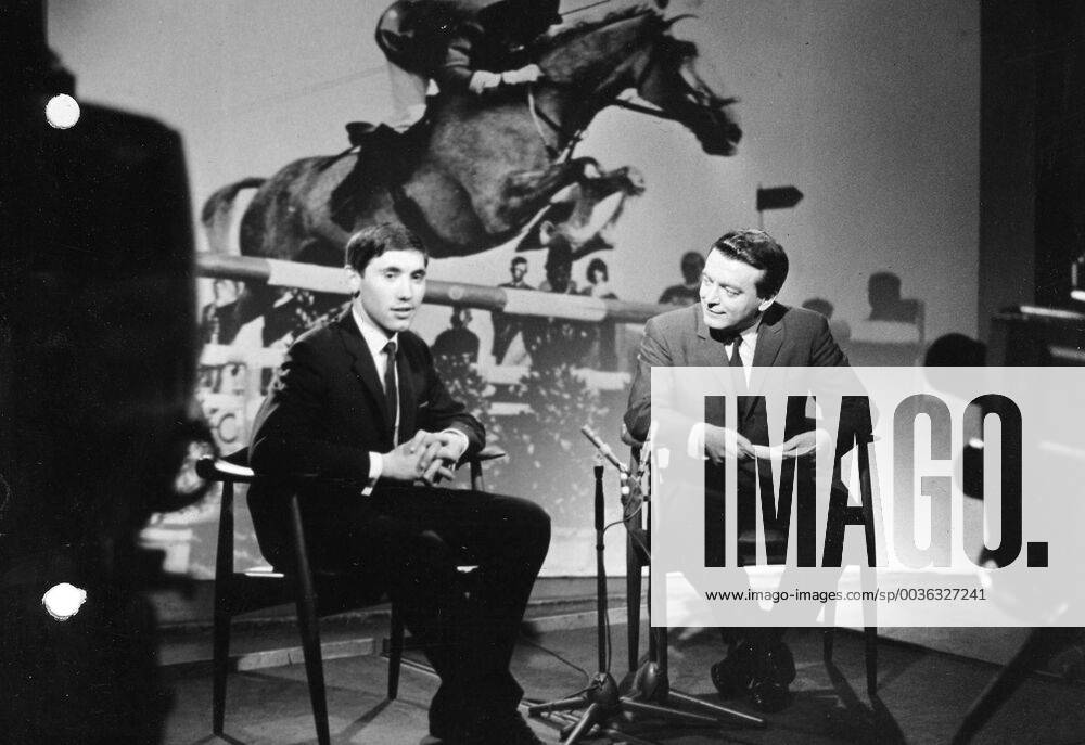 Eddy Merckx on television to discuss the Milan - San Remo championship he just won. (BELGA ARCHIVES) x85216696stx