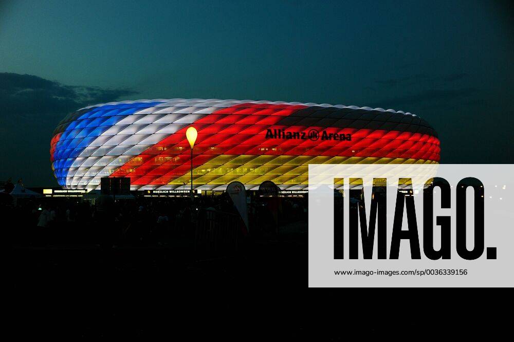 Feature The Allianz Arena shines today in the colors of Germany and France Germany Muenchen 06 09 2018 Sport Football National Team UEFA Nations League 1 Gameday Germany vs France Allianz Arena DFL DFB REGULATIONS PROHIBIT ANY USE OF PHOTOGRAPH AS IMAGE SEQUENCES AND OR QUASI VIDEO