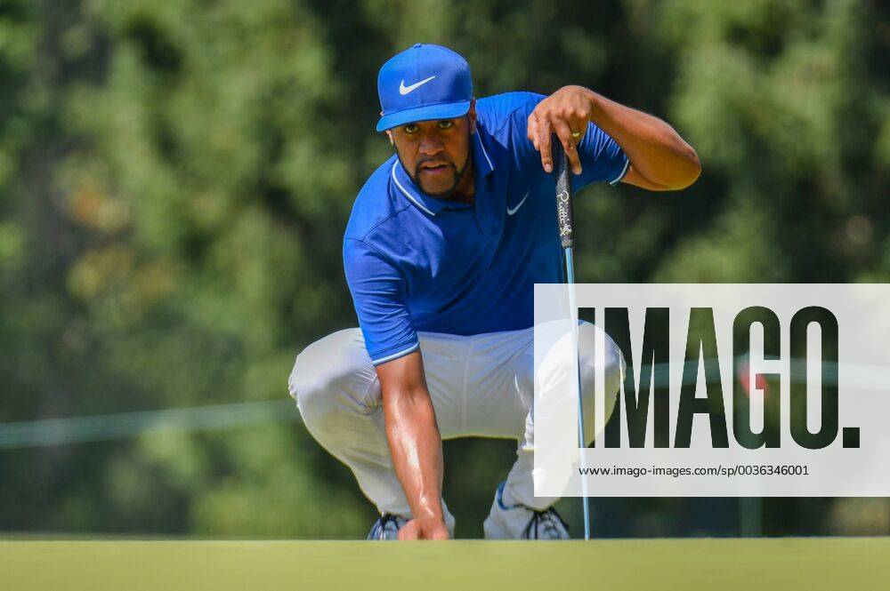 Tony Finau lines up a putt on the 3rd green during the first round of the BMW Championship at Aronimink Golf Course in Newtown Square, Pennsylvania. CSM PGA Golf Herren 2018: BMW Championship SEPT 06 - ZUMAc04_ 20180906_zaf_c04_006