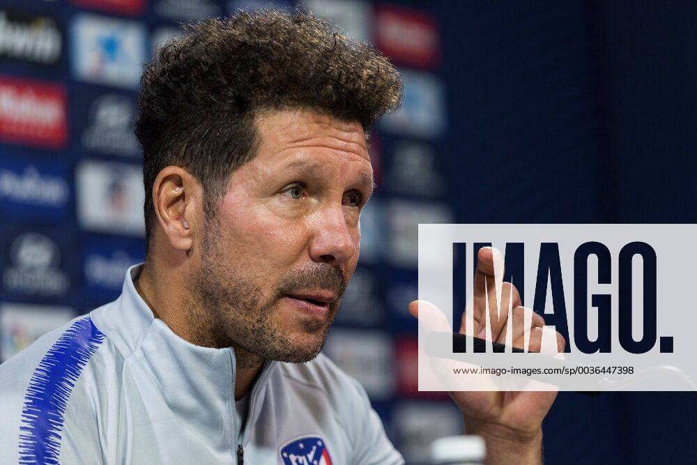 Atletico Madrid s Argentinian head coach, Diego Pablo Simeone, during a press conference PK Pressekonferenz held at the end of a team s training session at Majadahonda Sports City in Madrid, Spain, 14 September 2018. Atletico Madrid will face Eibar in a Spanish Primera Division soccer match the upcoming 15 September. Press conference !ACHTUNG: NUR REDAKTIONELLE NUTZUNG!