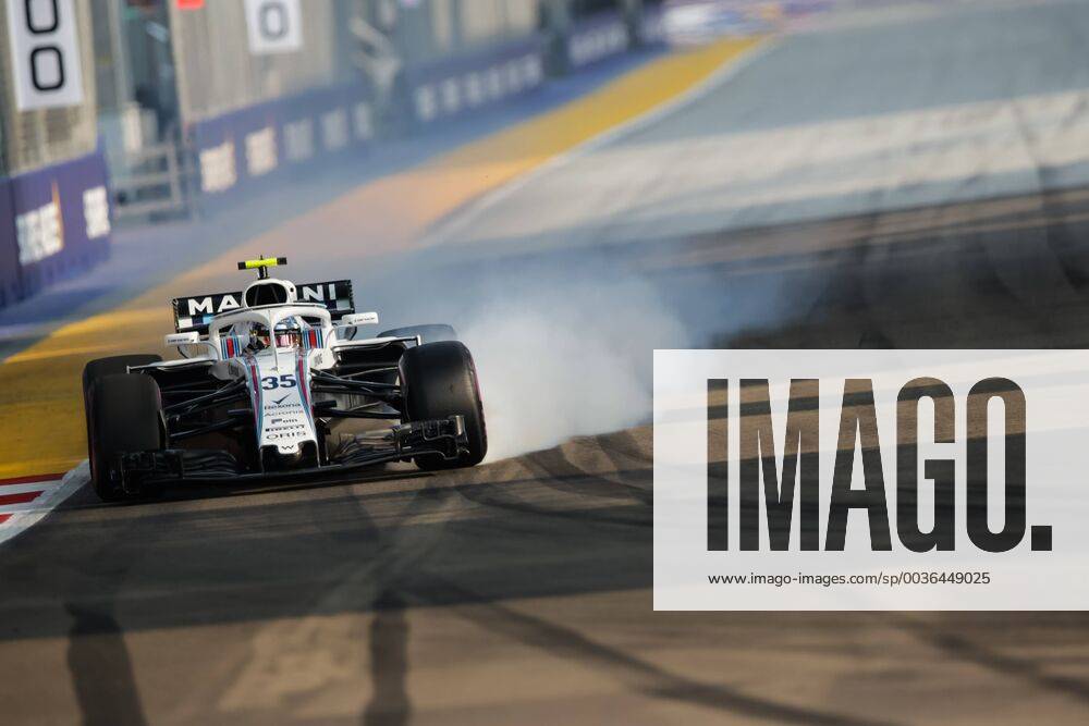 14th September 2018, Marina Bay Street Circuit, Singapore; Formula One Grand Prix of Singapore, Friday free practice; Williams Martini driver Sergey Sirotkin locks up his brakes ActionPlus12062017 StephenxBlackberry