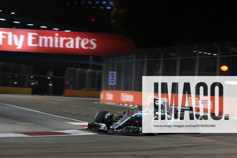 14th September 2018, Marina Bay Street Circuit, Singapore; Formula One Grand Prix of Singapore, Friday free practice; Mercedes AMG Petronas Motorsport, Lewis Hamilton ActionPlus12062105 Octane
