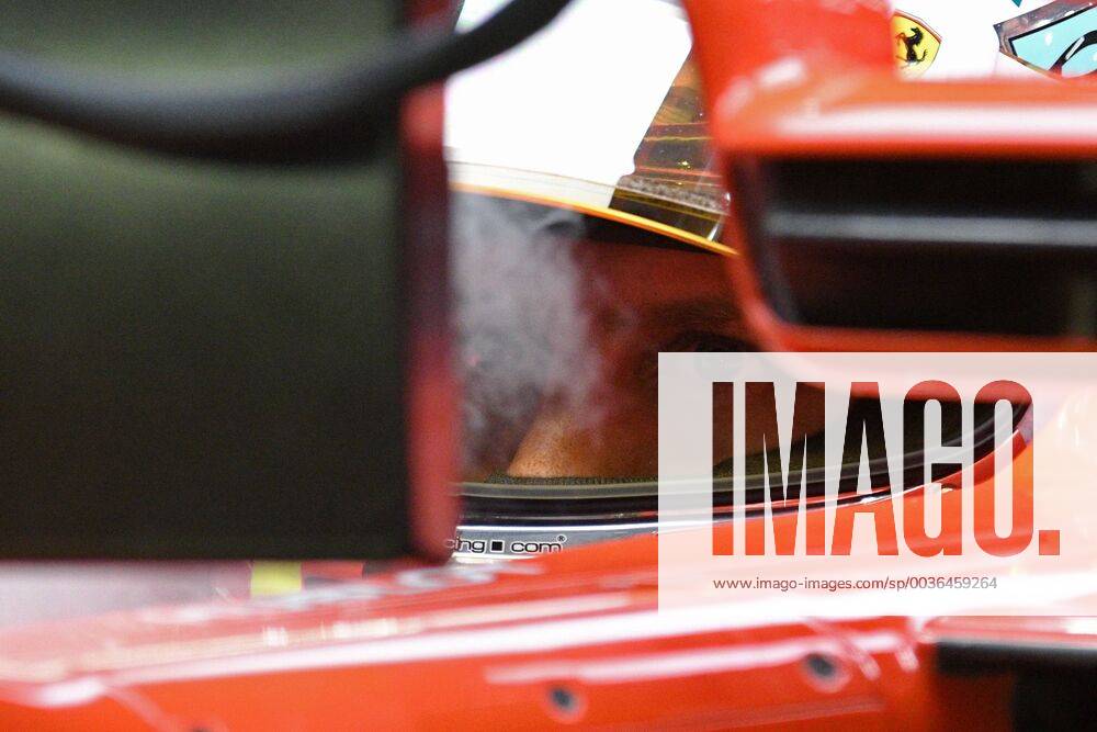 (180915) -- SINGAPORE, Sept. 15, 2018 -- Ferrari driver Sebastian Vettel of Germany looks on in the second practise session of the Formula One Singapore Grand Prix Night Race held at the Marina Bay Street Circuit on Sept. 14, 2018. ) (SP)SINGAPORE-F1 GRAND PRIX NIGHT RACE-PRACTISE ThenxChihxWey