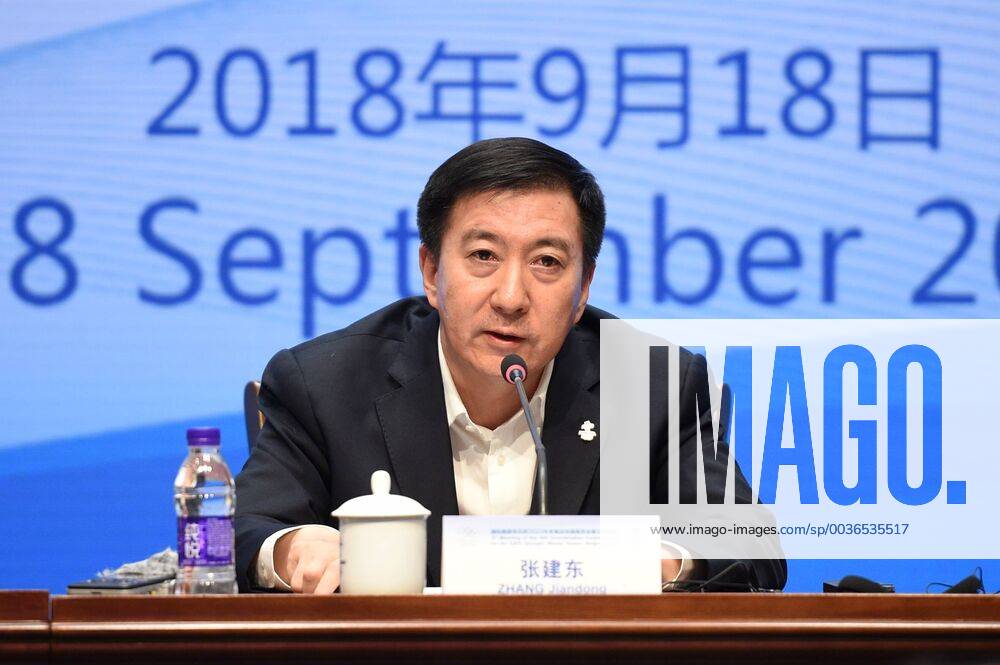 (180918) -- BEIJING, Sept. 18, 2018 -- Zhang Jiandong, Vice Mayor of Beijing and Executive Vice President of Beijing 2022, speaks during the press conference PK Pressekonferenz of the 3rd meeting of the IOC Coordination Commission for the XXIV Olympic Winter games Winterspiele Spiele Summer games Beijing 2022 in Beijing, capital of China, Sept. 18, 2018. ) (SP)CHINA-BEIJING-2022 OLYMPIC WINTER GAMES-IOC COORDINATION COMMISSION-PRESS CONFERENCE (CN) JuxHuanzong