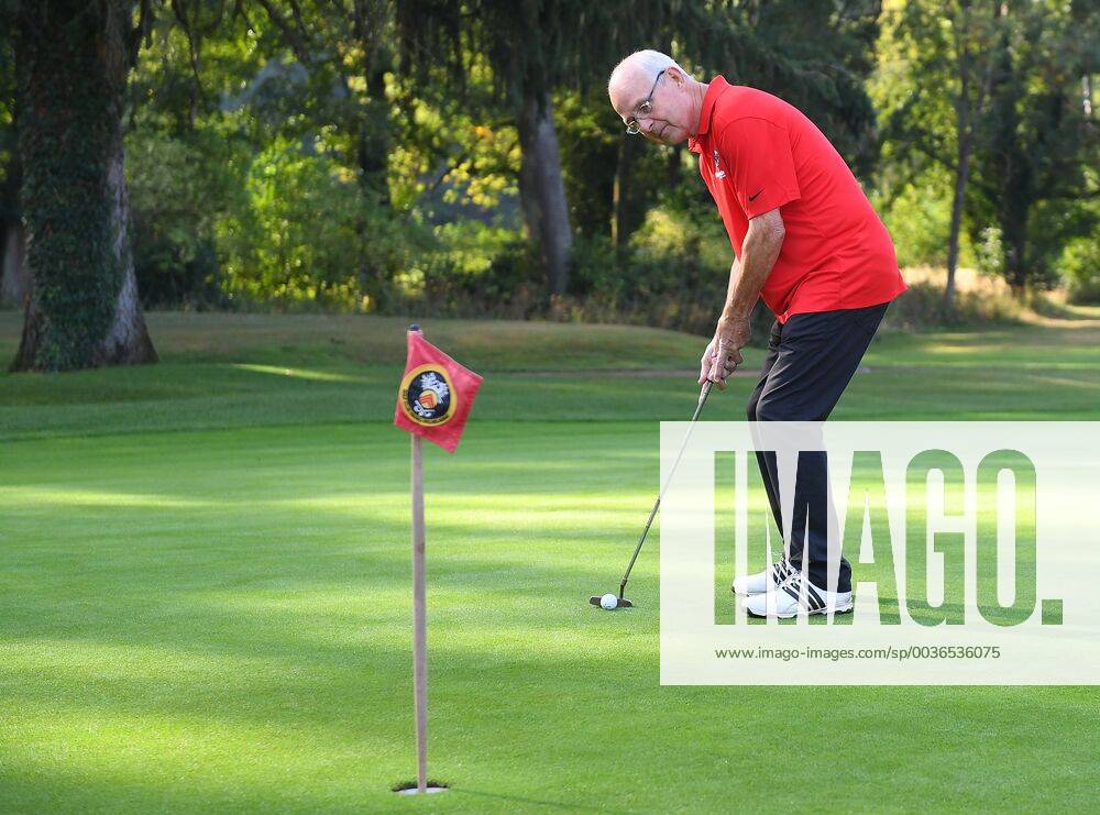 Golf 13 Eintracht Frankfurt Golf Open empor t Bernd Hoelzenbein Eintracht Frankfurt Hanau