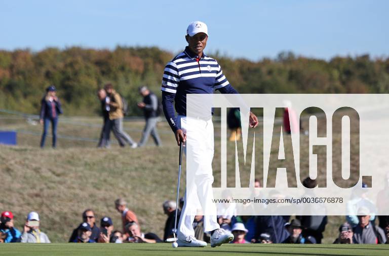 Tiger Woods pauses during a Ryder Cup 2018 practice session at Le Golf National in Guyancourt near Paris on September 26, 2018. The three-day tournament features Team USA versus Team Europe and starts Friday, September 28th. PAR20180926036 DAVIDxSILPA