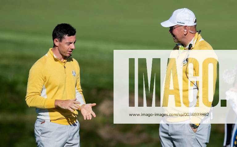2018 Ryder Cup Practice Day, Albatros Course, Le Golf National, Saint-Quentin-en-Yvelines, Paris 27 9 2018 Europe s Rory McIlroy and Captain Thomas Bjorn Rory McIlroy and Thomas Bjorn 27 9 2018