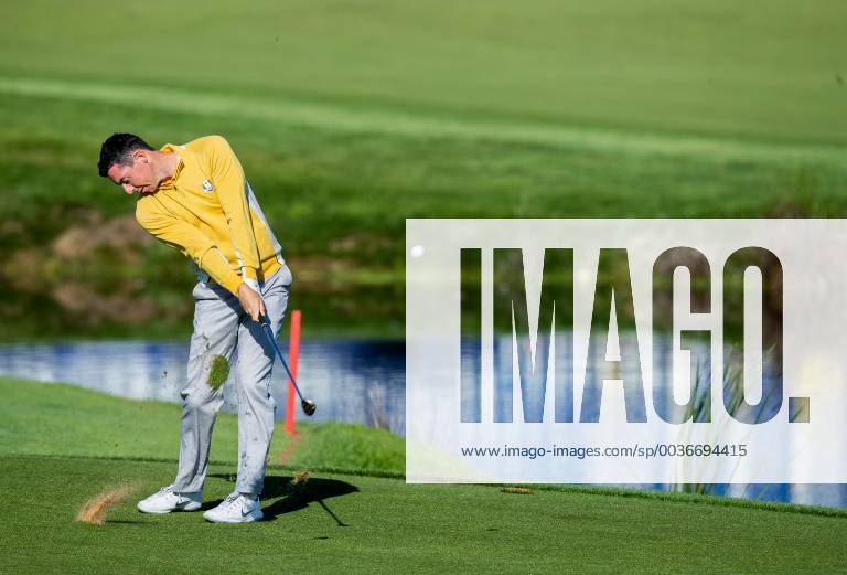 2018 Ryder Cup Practice Day, Albatros Course, Le Golf National, Saint-Quentin-en-Yvelines, Paris 27 9 2018 Europe s Rory McIlroy on the 9th hole Rory McIlroy on the 9th hole 27 9 2018