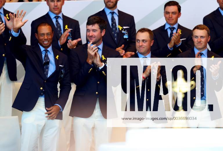 2018 Ryder Cup Opening Ceremony, Albatros Course, Le Golf National, Saint-Quentin-en-Yvelines, Paris 27 9 2018 USA s Tiger Woods is introduced Tiger Woods is introduced 27 9 2018