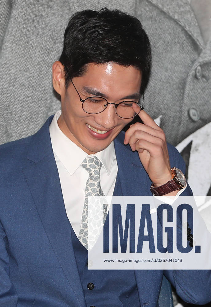 S. Korean actor Um Tae-koo S. Korean actor Um Tae-koo South Korean actor Um Tae-koo, who stars in the new movie The Age of Shadows, attends a publicity event in Seoul on Aug. 26, 2016. The movie will be released in South Korea on Sept. 7. (Yonhap) 2016-08-26 09:15:15 < 1980-2016 YONHAPNEWS AGENCY. .> ¼¿ï