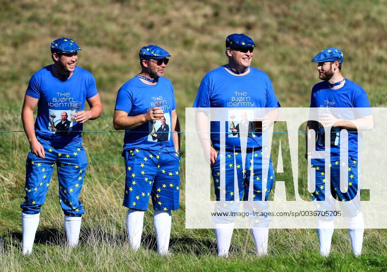 2018 Ryder Cup Day 1, Albatros Course, Le Golf National, Saint-Quentin-en-Yvelines, Paris 28 9 2018 Europe fans Europe fans 28 9 2018