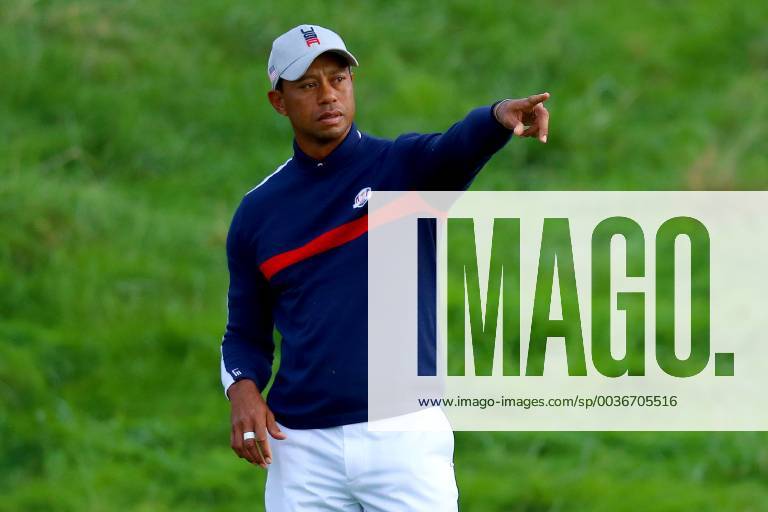 2018 Ryder Cup Day 1, Albatros Course, Le Golf National, Saint-Quentin-en-Yvelines, Paris 28 9 2018 Tiger Woods on the 3rd fairway Tiger Woods on the 3rd fairway 28 9 2018