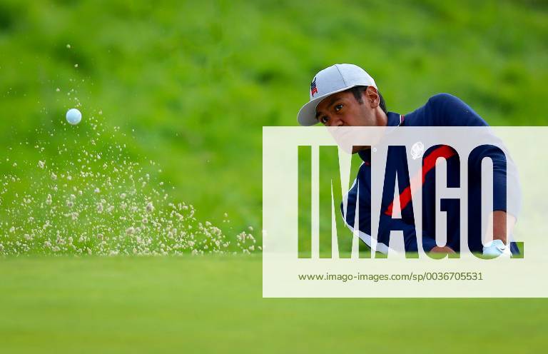 2018 Ryder Cup Day 1, Albatros Course, Le Golf National, Saint-Quentin-en-Yvelines, Paris 28 9 2018 Tony Finau on the 9th Tony Finau on the 9th 28 9 2018
