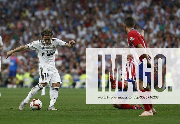 Madrid, Madrid, Spain - Modric (Real Madrid) during the La Liga match between Real Madrid and Club Atletico de Madrid at Estadio Santiago Bernabeu in Madrid, Spain. Real Madrid and Club Atletico de Madrid at Estadio Santiago Bernabeu - ZUMAs197 85785761st